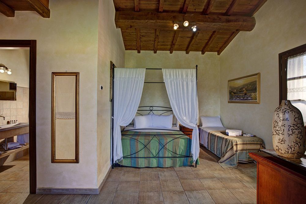 Agriturismo Valle Del Marta Таркуїнія Екстер'єр фото
