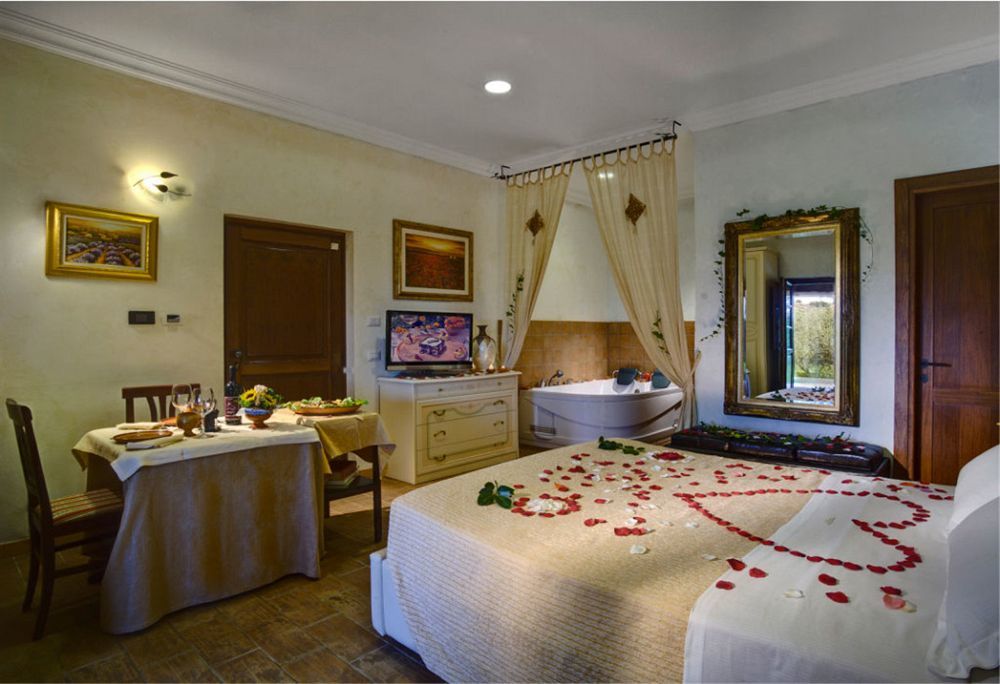 Agriturismo Valle Del Marta Таркуїнія Екстер'єр фото